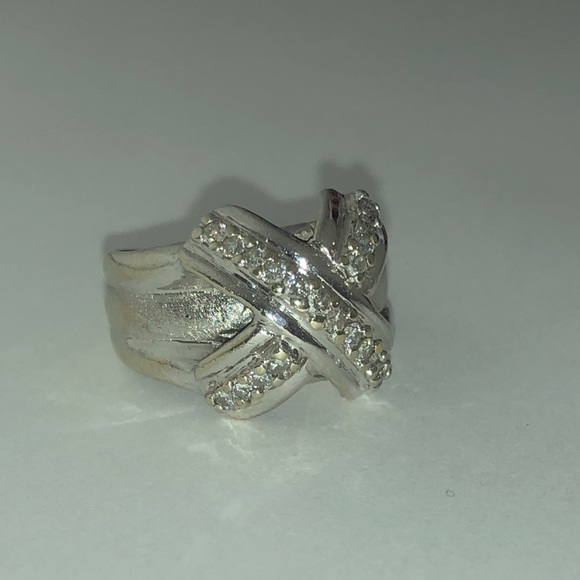 Bold Real Solid 18K (not 14K) White Gold Natural Diamond Custom X Wide Band Ring - Picture 12 of 15